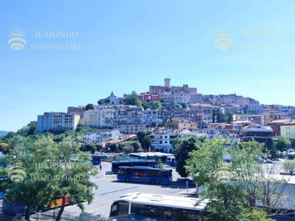 appartamento in vendita a Palombara Sabina