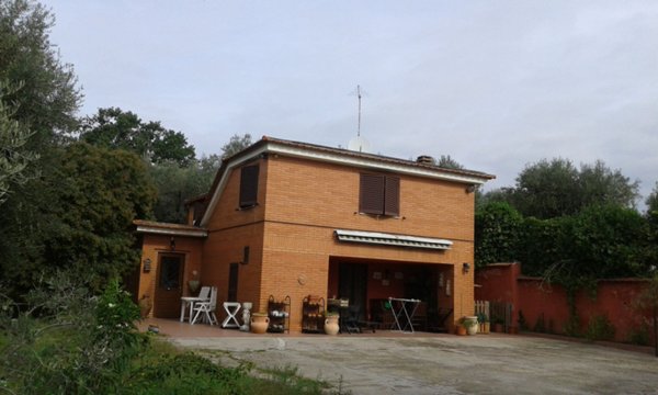casa indipendente in vendita a Palombara Sabina