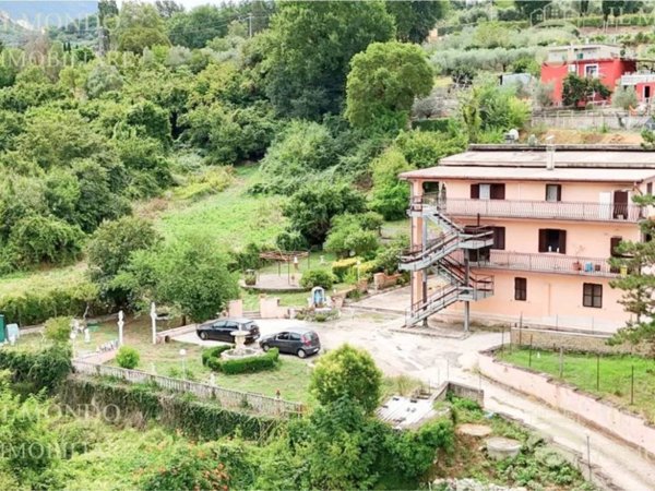 appartamento in vendita a Palombara Sabina