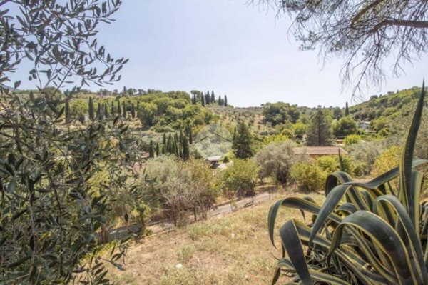 casa indipendente in vendita a Palombara Sabina in zona Cretone