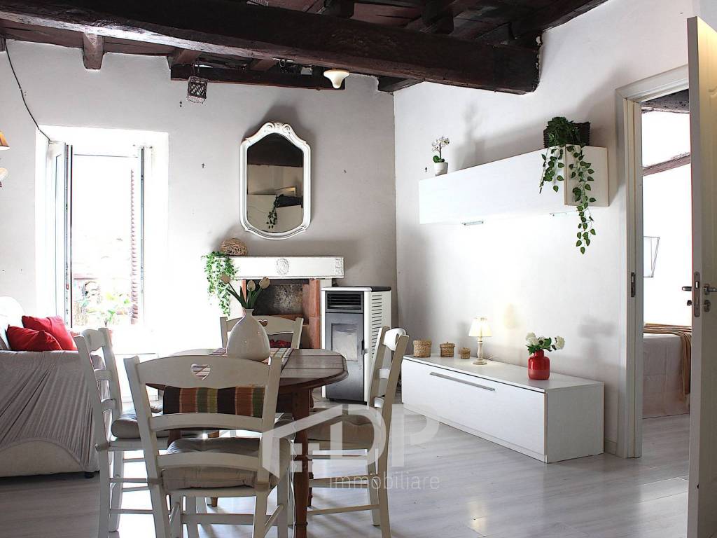 appartamento in vendita a Palombara Sabina