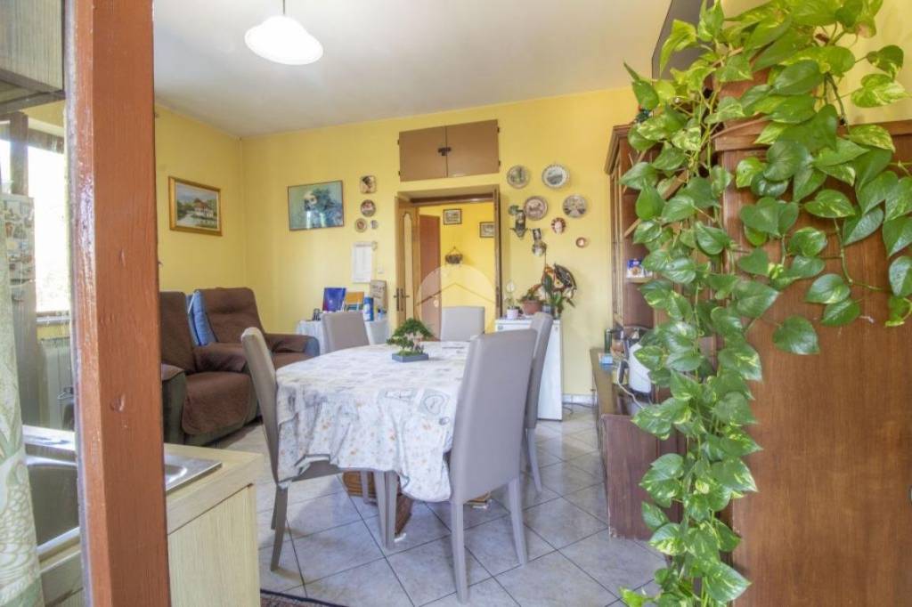 casa indipendente in vendita a Palombara Sabina in zona Cretone