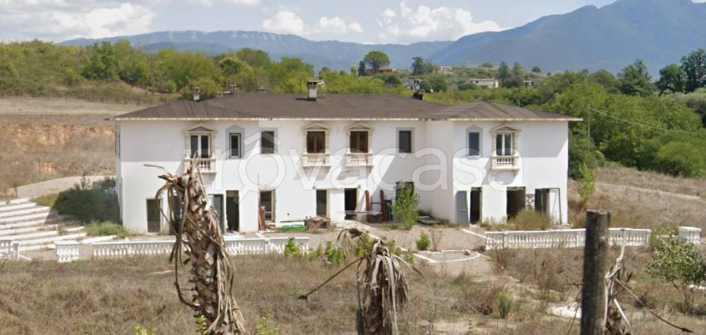 appartamento in vendita a Palombara Sabina in zona Cretone