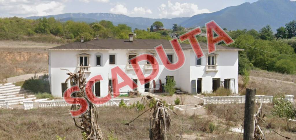 appartamento in vendita a Palombara Sabina in zona Cretone