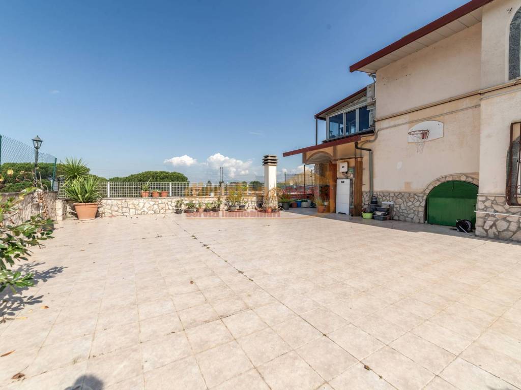 appartamento in vendita a Palombara Sabina