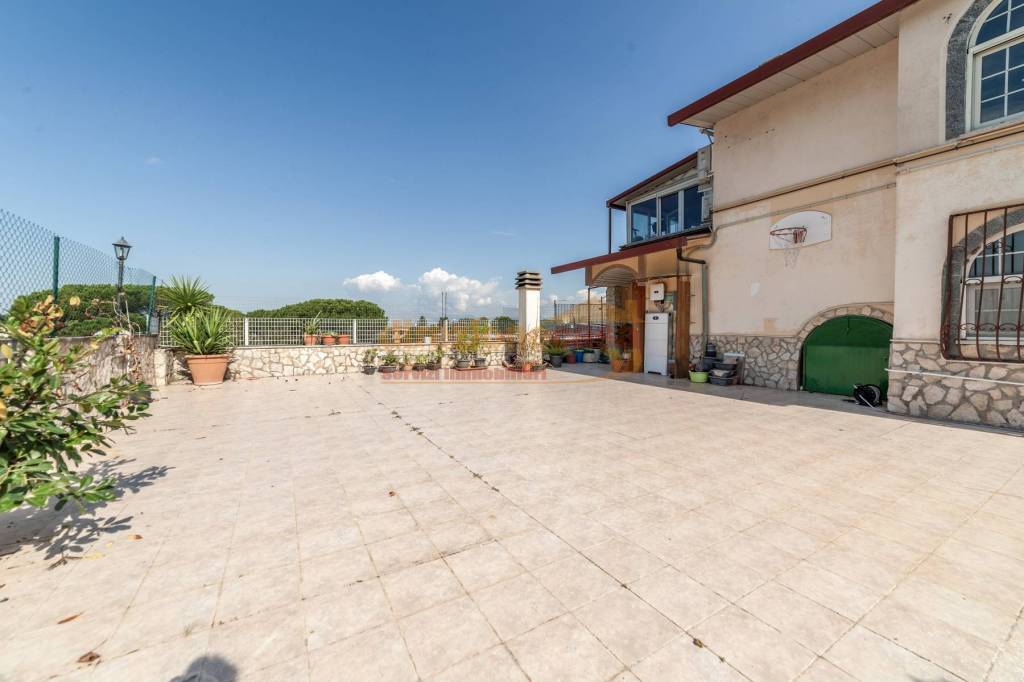 appartamento in vendita a Palombara Sabina