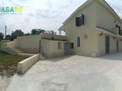 casa indipendente in vendita a Palombara Sabina