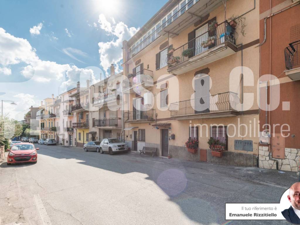 appartamento in vendita a Palombara Sabina in zona Cretone