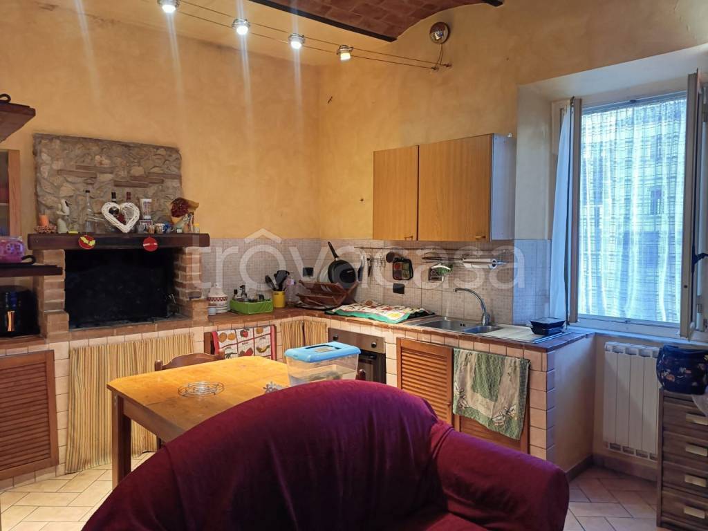 appartamento in vendita a Palombara Sabina