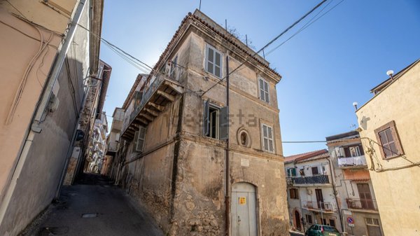 appartamento in vendita a Palombara Sabina