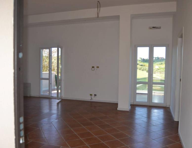 appartamento in vendita a Palombara Sabina in zona Cretone