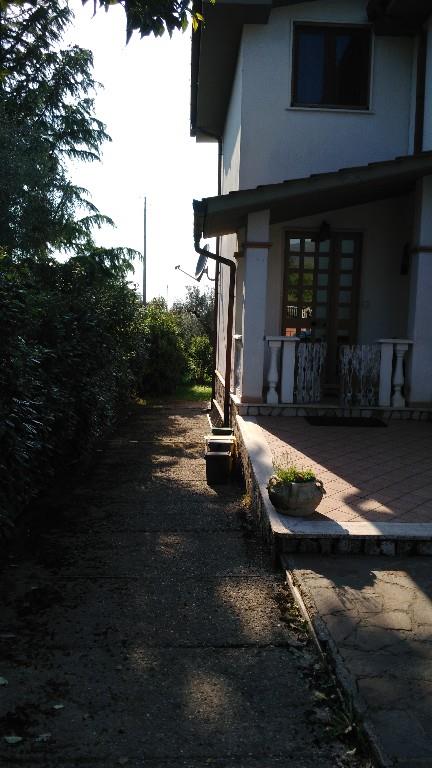 casa indipendente in vendita a Palombara Sabina