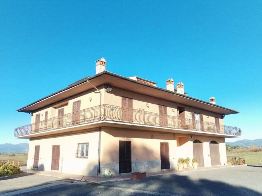 appartamento in vendita a Palombara Sabina