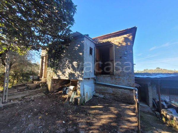 casa indipendente in vendita a Palombara Sabina