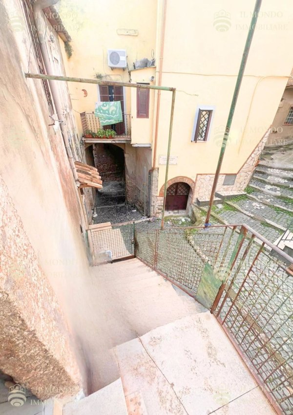 appartamento in vendita a Palombara Sabina