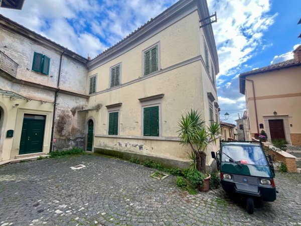 casa indipendente in vendita a Palombara Sabina