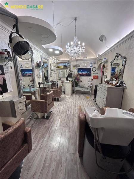 negozio in vendita a Palombara Sabina