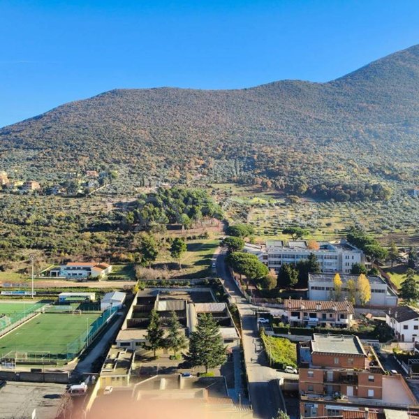 appartamento in vendita a Palombara Sabina