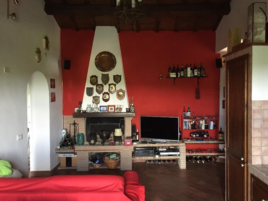 appartamento in vendita a Palombara Sabina in zona Cretone