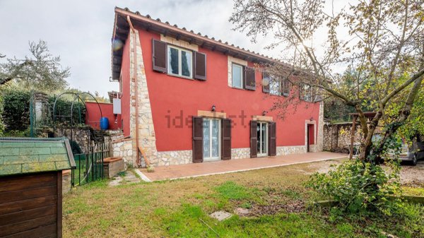 appartamento in vendita a Palombara Sabina