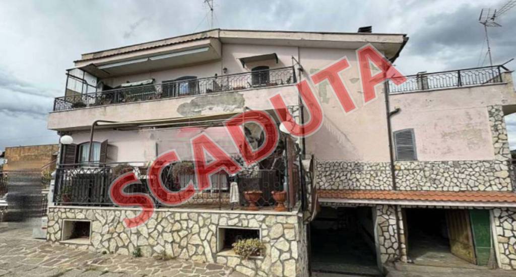 appartamento in vendita a Palombara Sabina