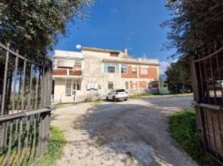 appartamento in vendita a Palombara Sabina