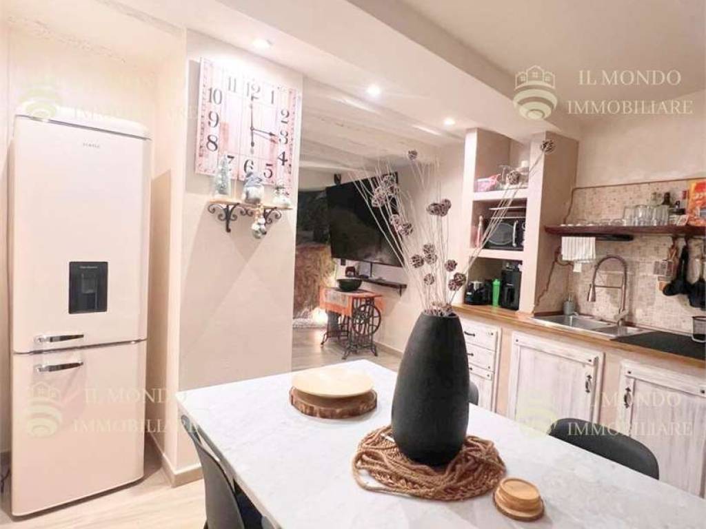 appartamento in vendita a Palombara Sabina