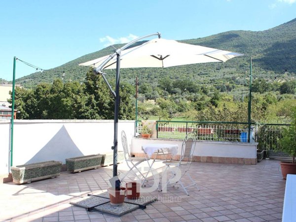 appartamento in vendita a Palombara Sabina
