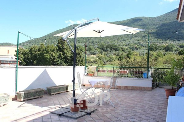 appartamento in vendita a Palombara Sabina