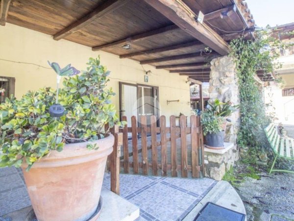 casa indipendente in vendita a Palombara Sabina