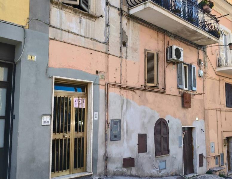 appartamento in vendita a Palombara Sabina