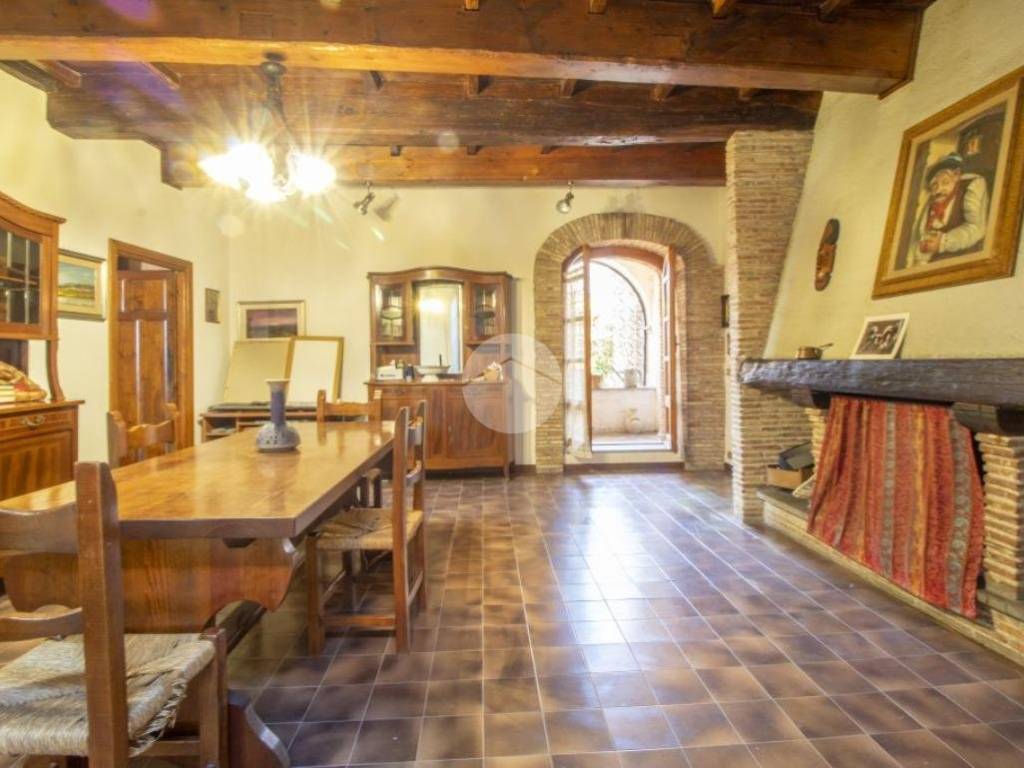 appartamento in vendita a Palombara Sabina