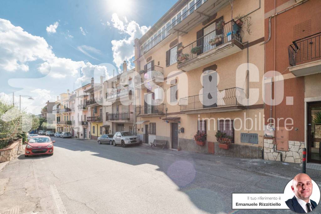 appartamento in vendita a Palombara Sabina in zona Cretone