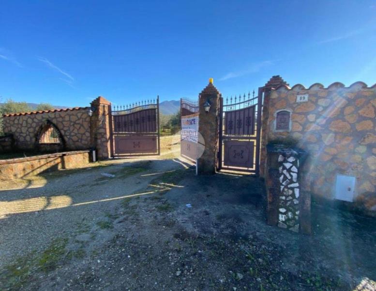 casa indipendente in vendita a Palombara Sabina in zona Stazzano