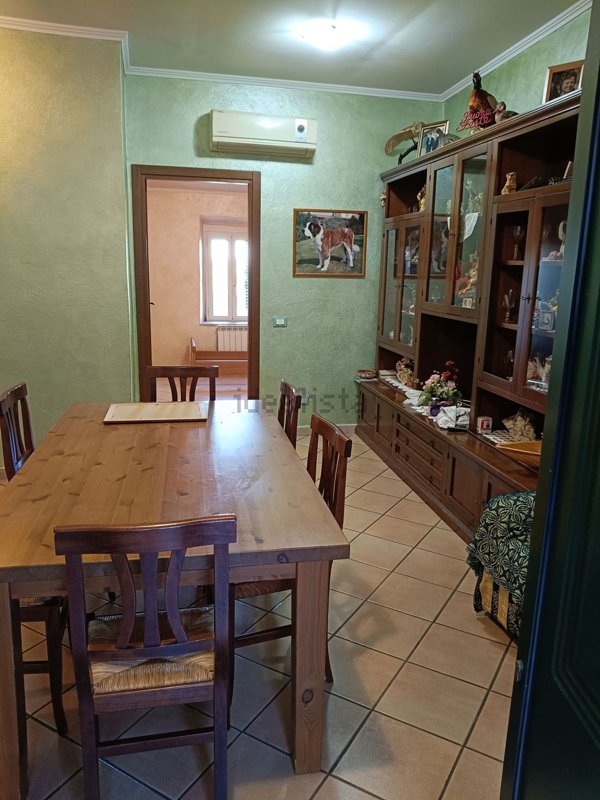 appartamento in vendita a Palombara Sabina in zona Cretone