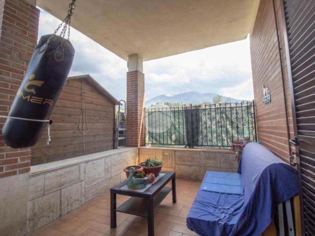 appartamento in vendita a Palombara Sabina