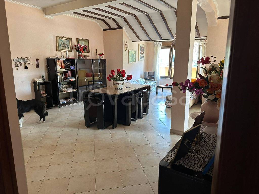 appartamento in vendita a Palombara Sabina