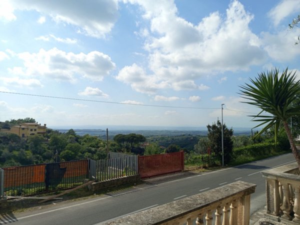 appartamento in vendita a Palombara Sabina