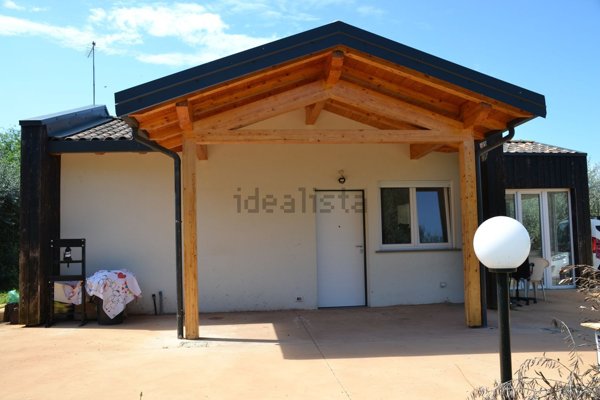 appartamento in vendita a Palombara Sabina in zona Stazzano