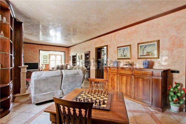 casa indipendente in vendita a Palombara Sabina in zona Stazzano