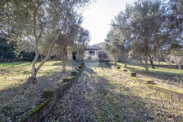 appartamento in vendita a Palombara Sabina in zona Cretone