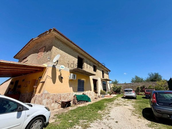 appartamento in vendita a Palombara Sabina