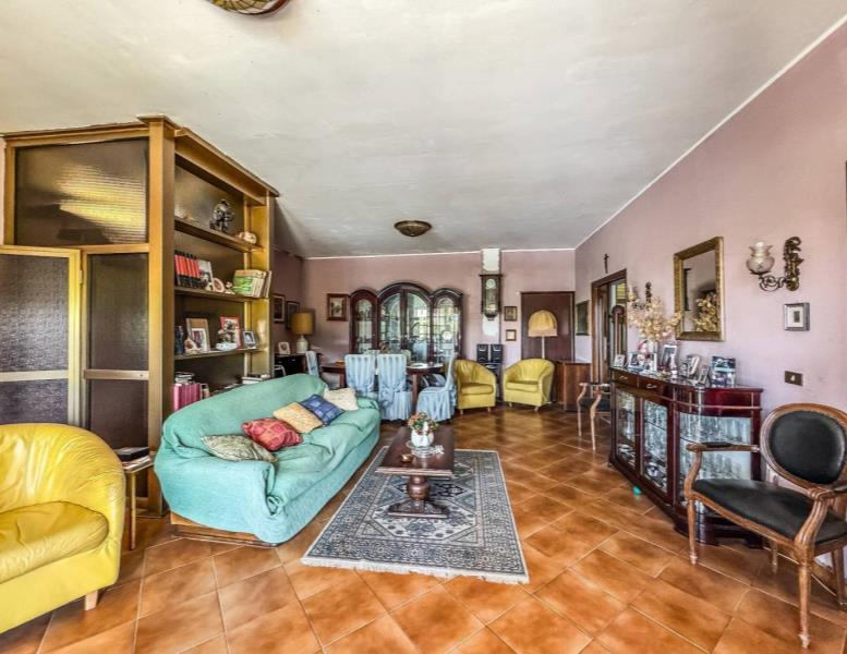 casa indipendente in vendita a Palombara Sabina in zona Cretone