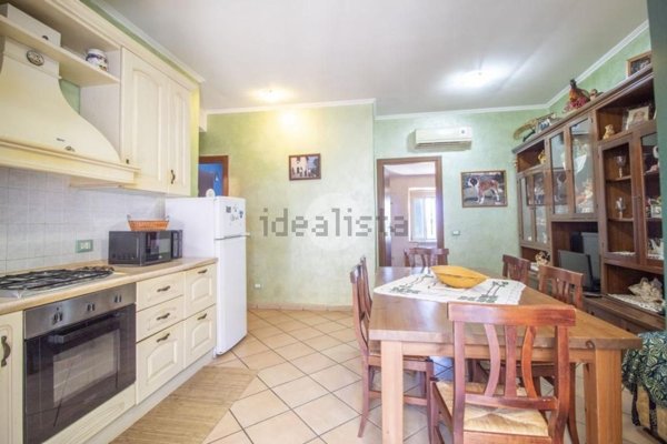 appartamento in vendita a Palombara Sabina in zona Cretone