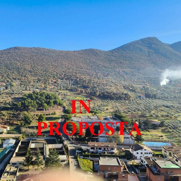 appartamento in vendita a Palombara Sabina