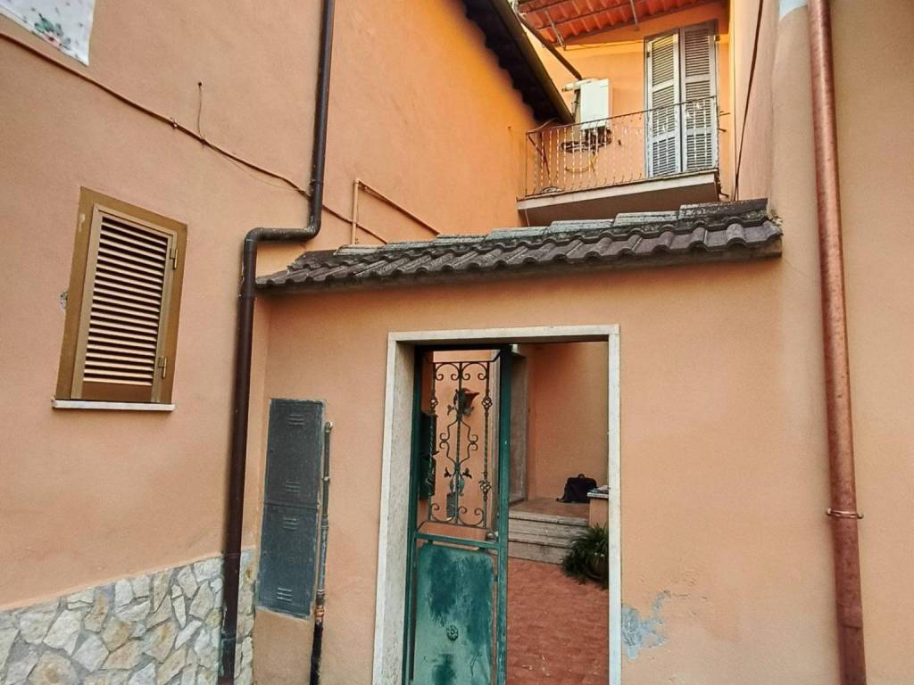 appartamento in vendita a Palombara Sabina