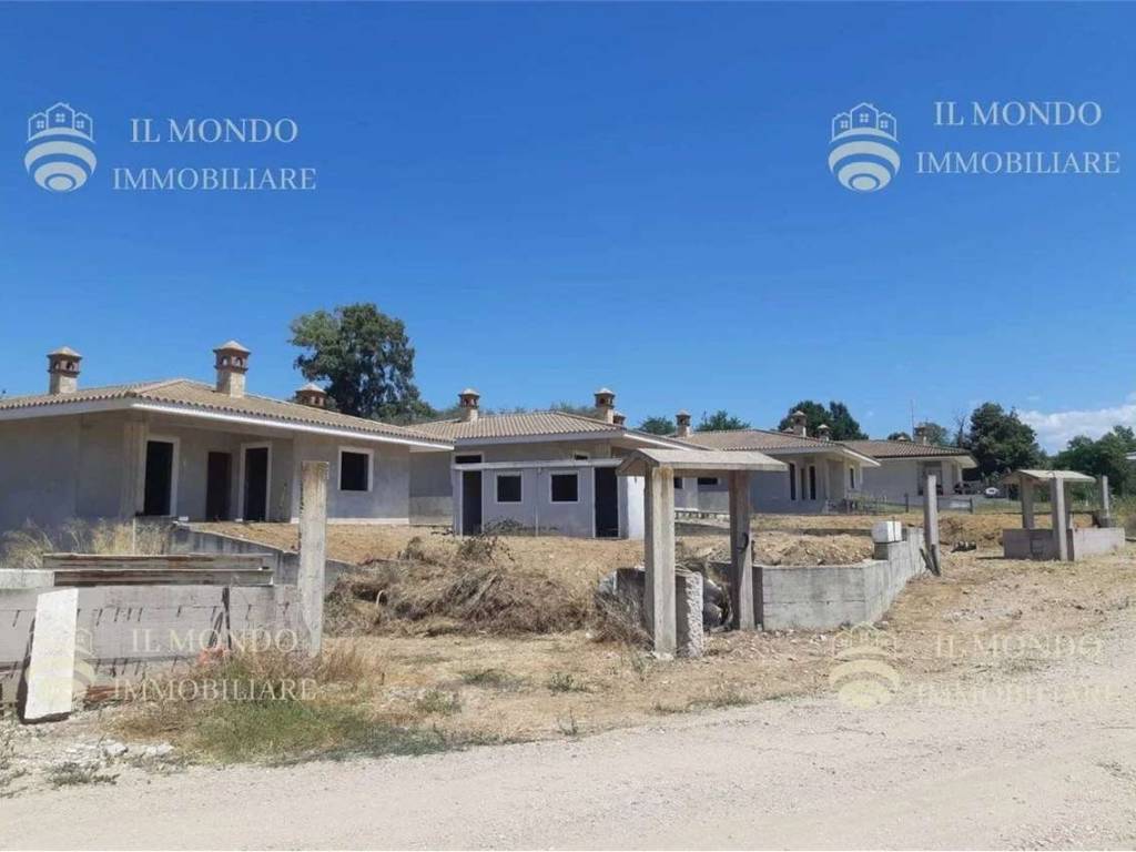 casa indipendente in vendita a Palombara Sabina in zona Cretone
