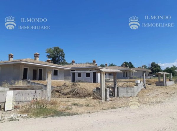 villa in vendita a Palombara Sabina