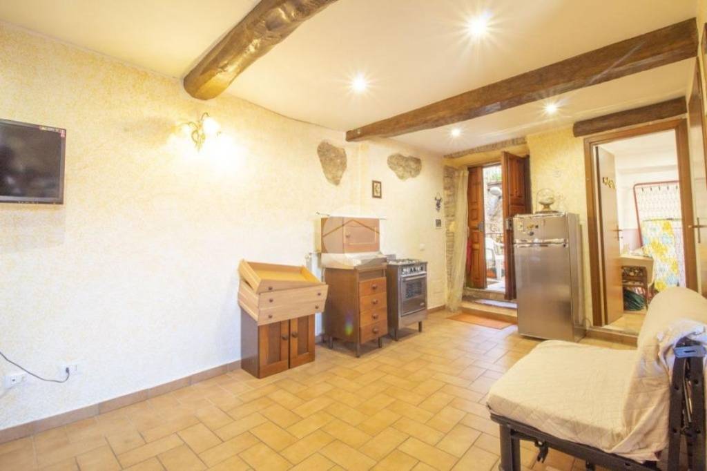 appartamento in vendita a Palombara Sabina