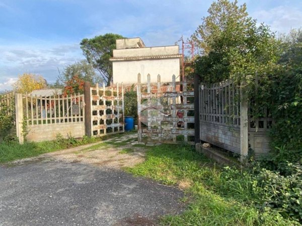 casa indipendente in vendita a Palombara Sabina